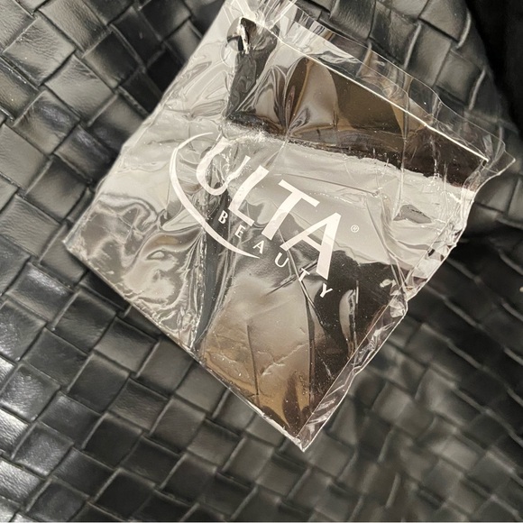 Ulta Beauty Black Vegan Leather Woven Tote Shoulder Bag NWT Knotted Strap - Picture 6 of 7